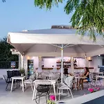 아파트호텔 Lena Thassos