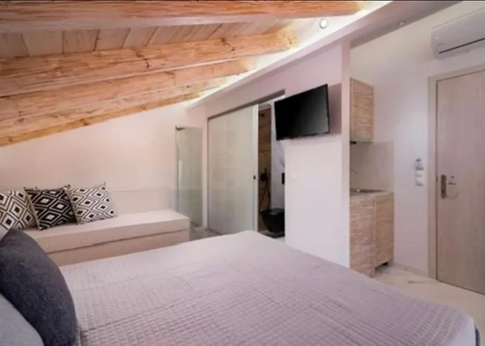 Lena Thassos Apart Otel 3*